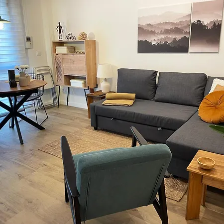 Sienna * 圣地亚哥－德孔波斯特拉